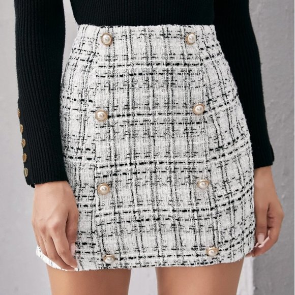 SHEIN Dresses & Skirts - SHEIN Double Button Plaid Tweed Skirt (NWOT)